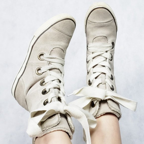 converse beverly boots